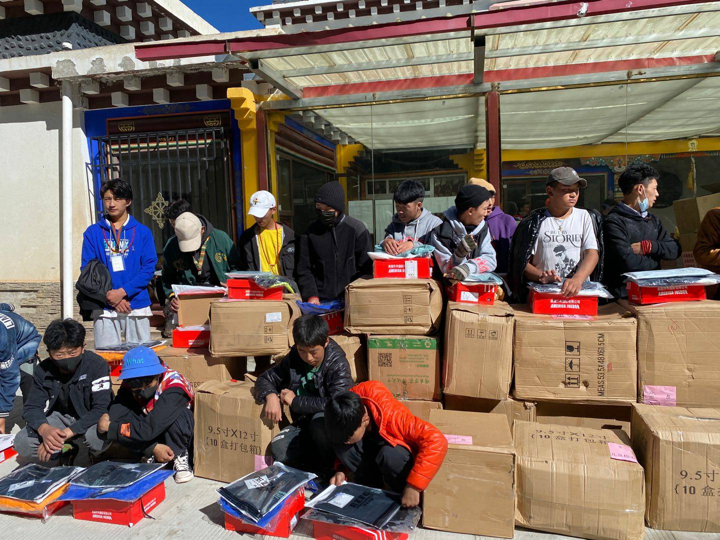 开云kaiyun官方版在线入口-开云(中国)公益回顾丨家国同欢月同圆 温暖满载甘孜州(图7) 开云kaiyun官方版在线入口-开云(中国)公益回顾丨家国同欢月同圆 温暖满载甘孜州(图7)