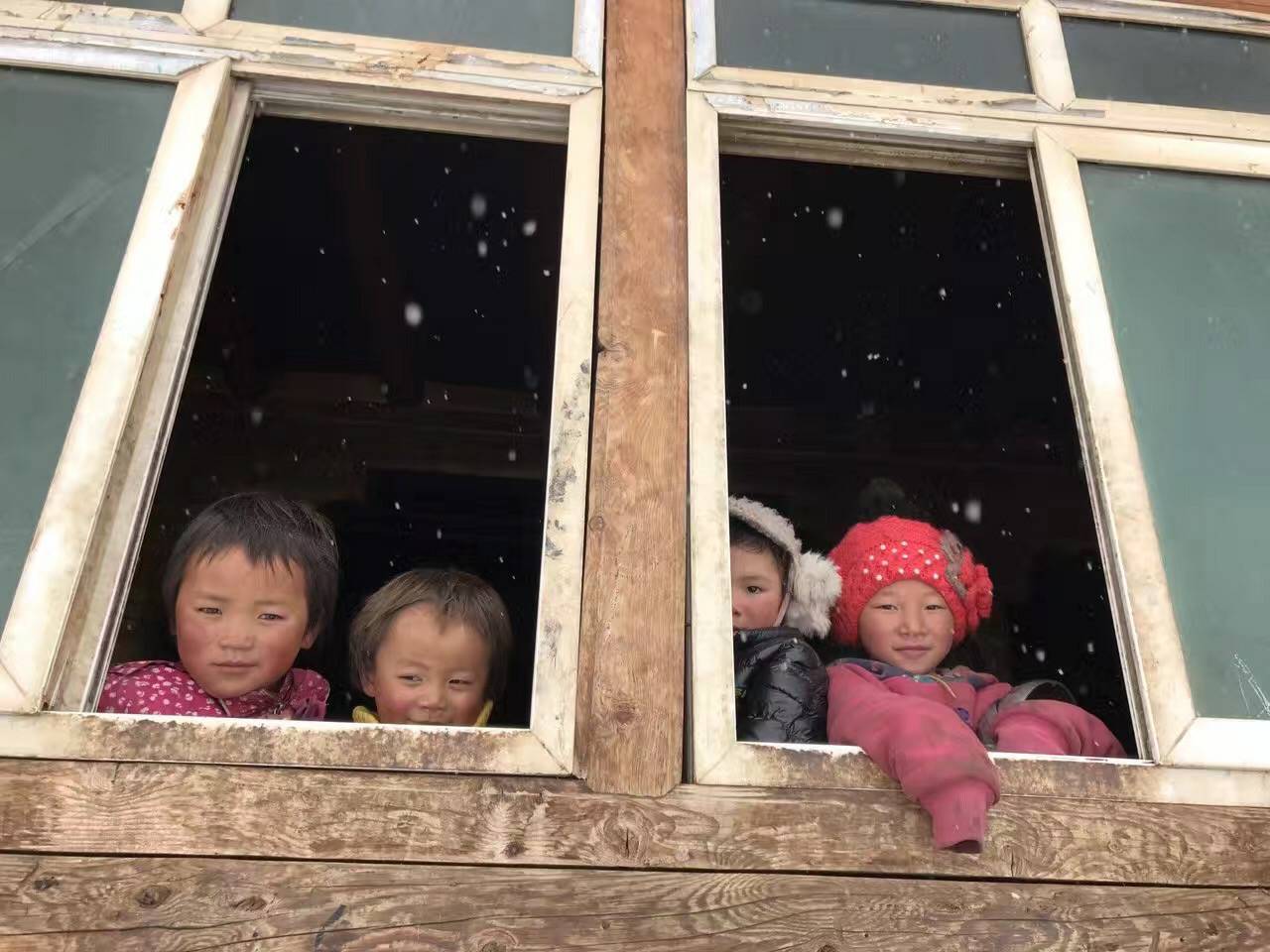 开云kaiyun官方版在线入口-开云(中国)公益回顾丨家国同欢月同圆 温暖满载甘孜州(图9) 开云kaiyun官方版在线入口-开云(中国)公益回顾丨家国同欢月同圆 温暖满载甘孜州(图9)