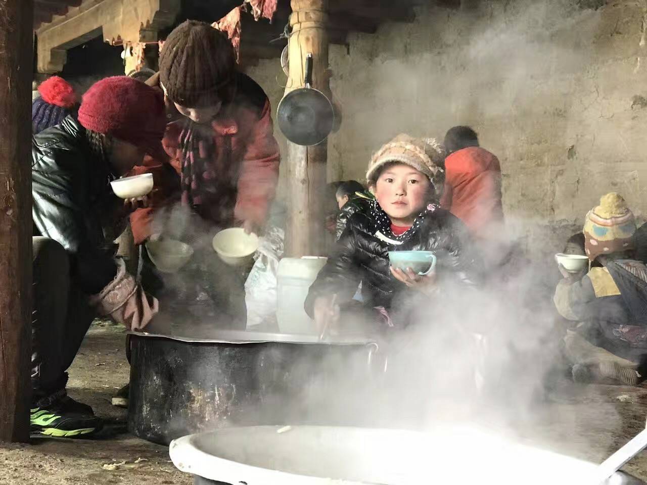 开云kaiyun官方版在线入口-开云(中国)公益回顾丨家国同欢月同圆 温暖满载甘孜州(图10) 开云kaiyun官方版在线入口-开云(中国)公益回顾丨家国同欢月同圆 温暖满载甘孜州(图10)